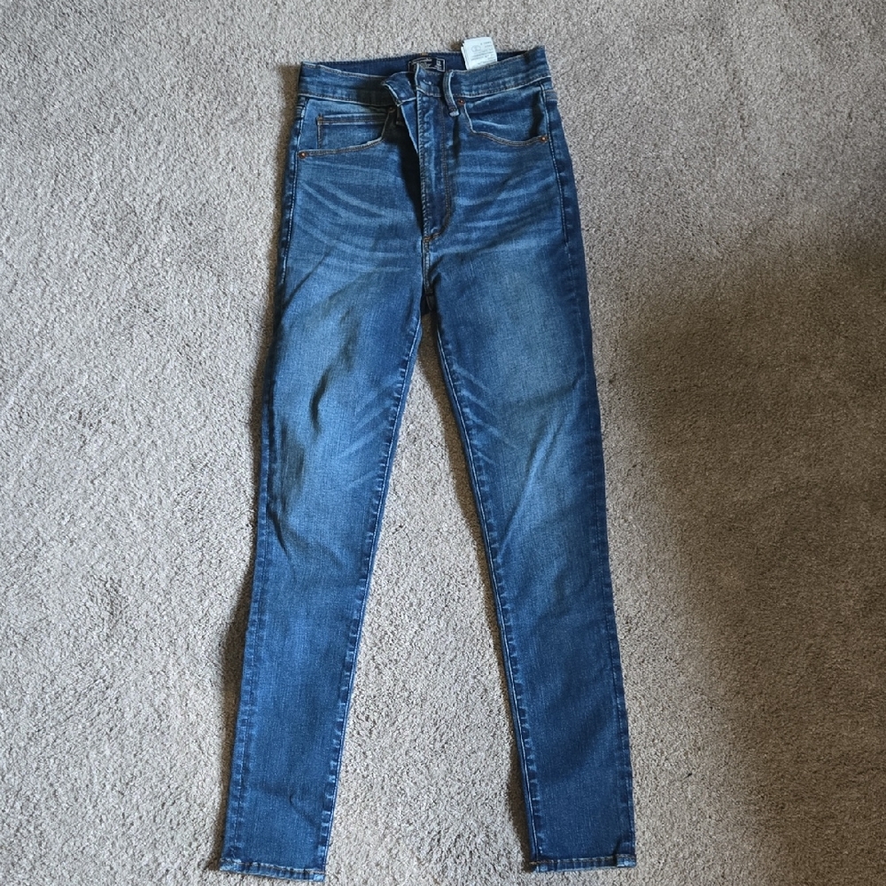 Abercrombie & Fitch Ultra High Rise Super Skinny Jeans - Blue